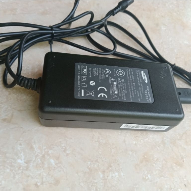 AC ADAPTER SAMSUNG 12 VOLT 5 AMPERE ORIGINAL