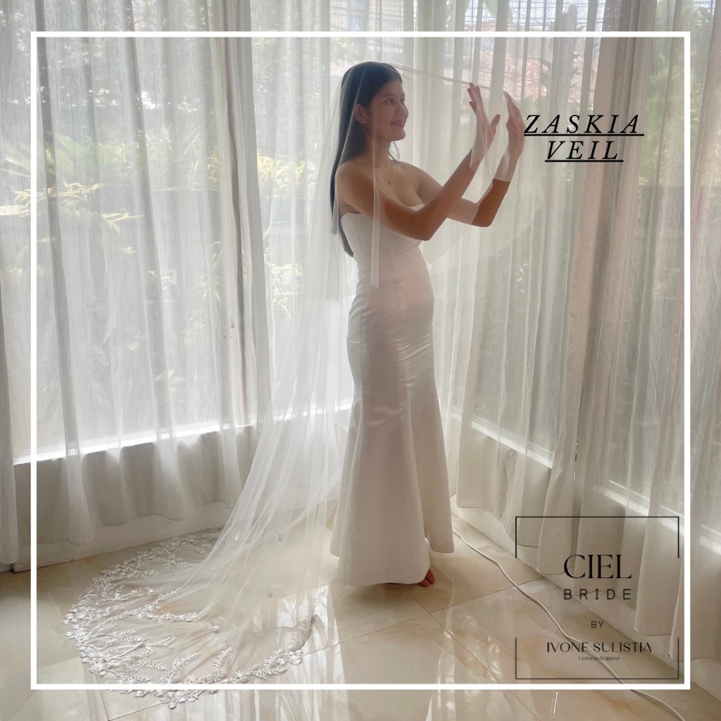Zaskia veil wedding veil Cathedral length bertabur bunga