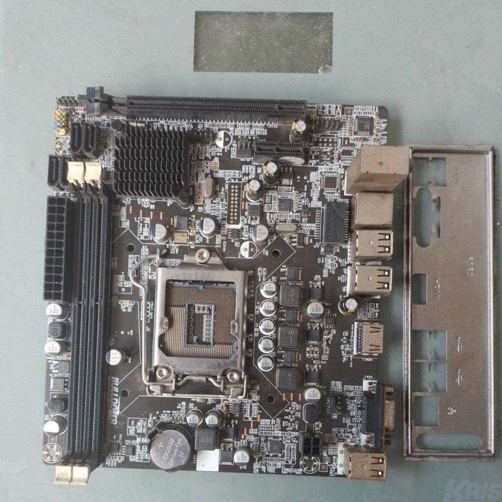 motherboard 1155 bulldozer H61B-LZ ada port HDMI