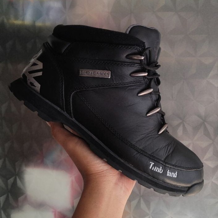 sepatu boots Timberland SZ 42 second bekas preloved