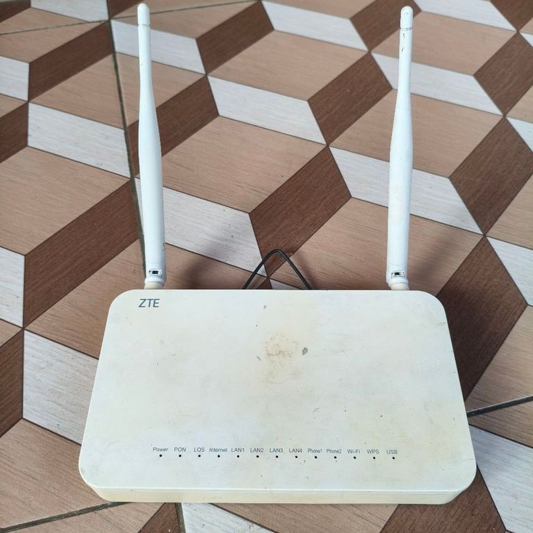modem router wifi zte IndiHome ZXHN F670L second bekas masih bagus