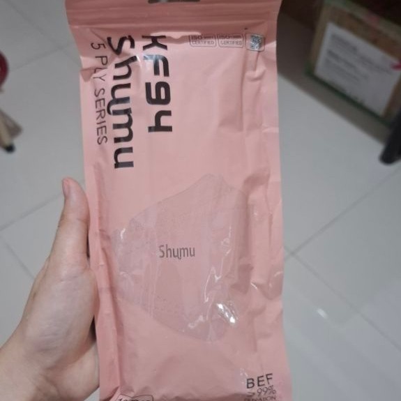 Masker KN 94 isi 10 pcs