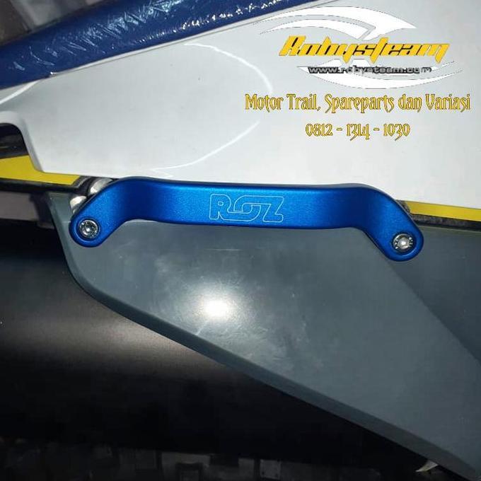 Grab handle KTM dan Husqvarna tahun 2020-21 ROZ