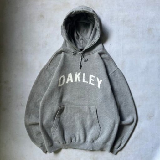 Vtg' Oakley spellout hoodie Rare item