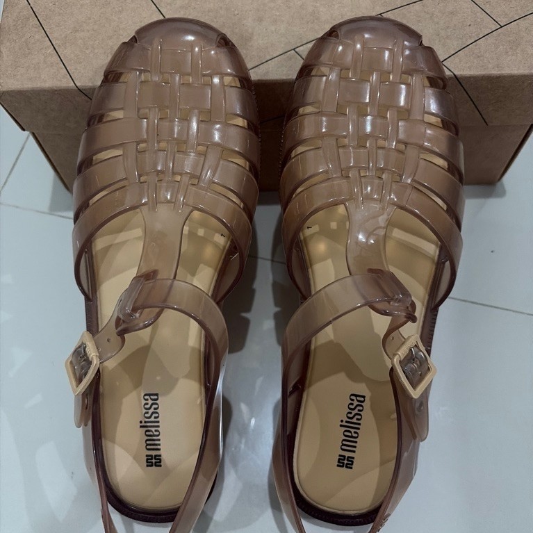 melissa possession ad beige ukuran 39