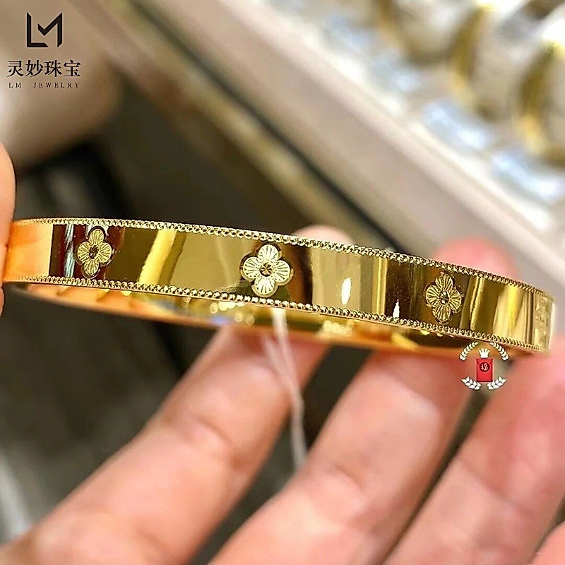 Gelang Tangan Emas 24K Asli Motif Bunga Mewah Anti Karat Aksesoris Perhiasan Wanita Kekinian 2026 Ge