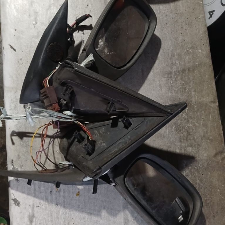 spion Peugeot 306 original