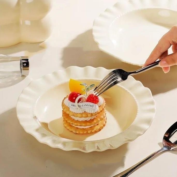 PREMIUM Korean Aesthetic Plate / Korean Style Tableware / Piring Lucu Premium
