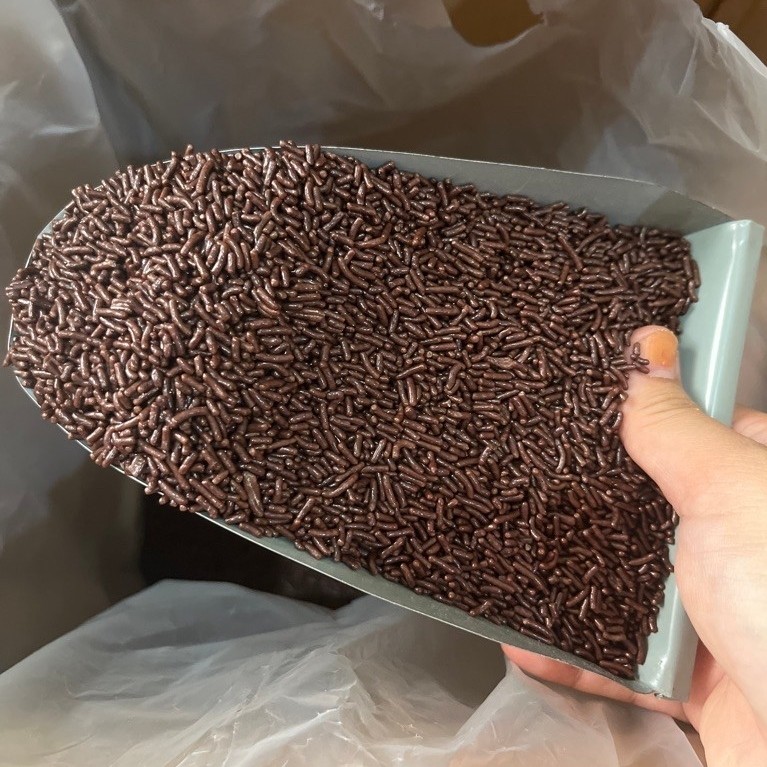 MESIS COKLAT KILOAN / Dunia