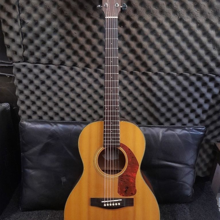 Gitar akustik elektrik fender pallor original second siap pakai