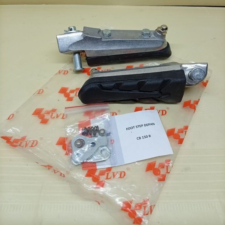 FOOTSTEP/PIJAKAN KAKI DEPAN CBR 150R NEW CB 150R ORIGINAL FOOTSTEP