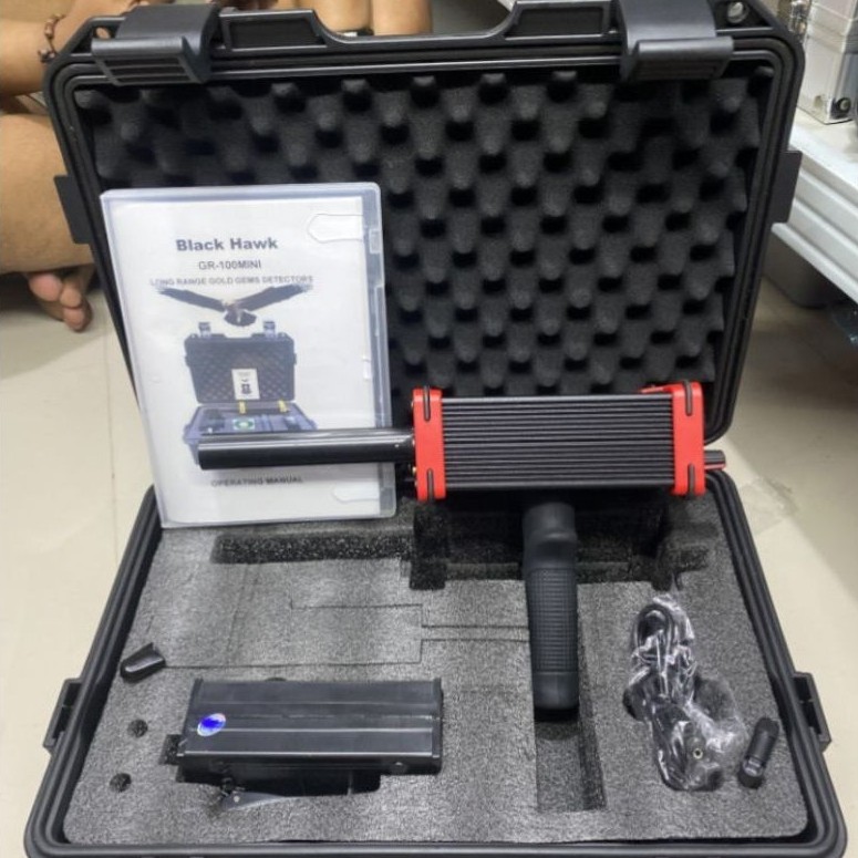 Black Hawk GR-100 mini 30M Metal detector gold laser scanning portable