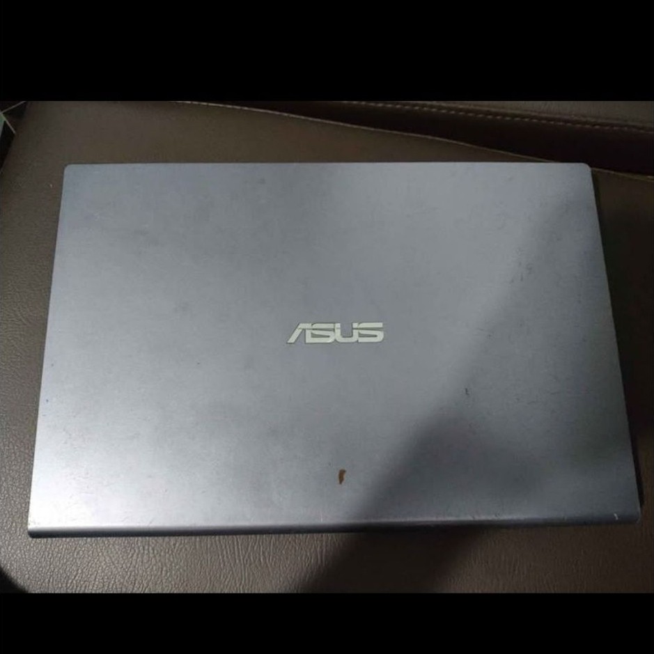 Laptop Asus i3 Gen7 RAM8 SSD512