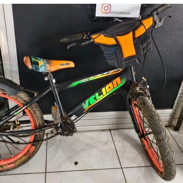 BEKAS SEPEDA MINI 18 VELLION BAN POMPA