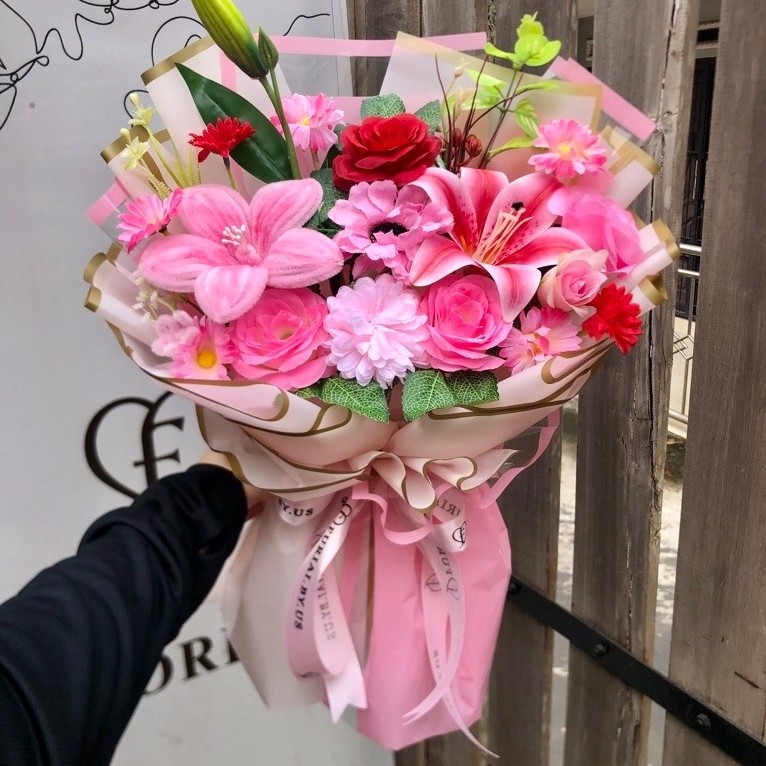 Mix Lily Pink Artificial Flower Bouquet