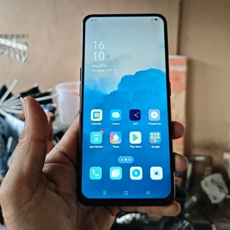 OPPO F11 PRO RAM 6/64 BATANG(HP ONLY)