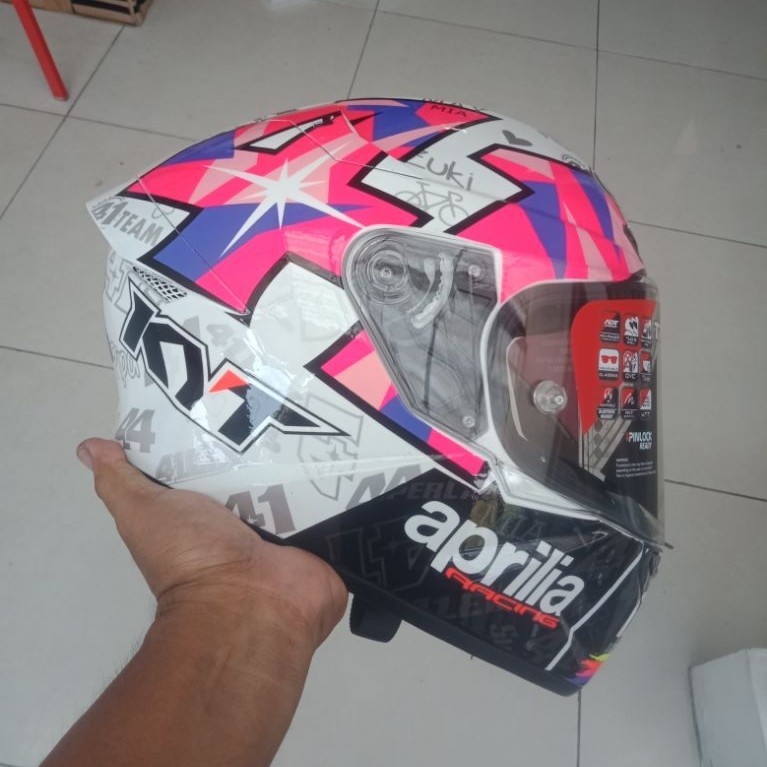 HELM KYT TT COURSE REPAINT ESPARGARO 2021