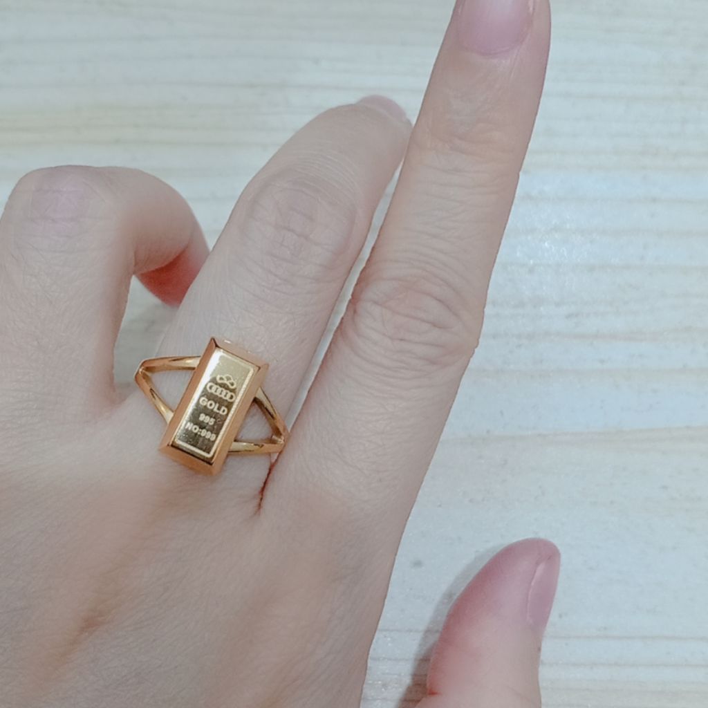 MAUREEN RING / CINCIN LM TITANIUM PREMIUM