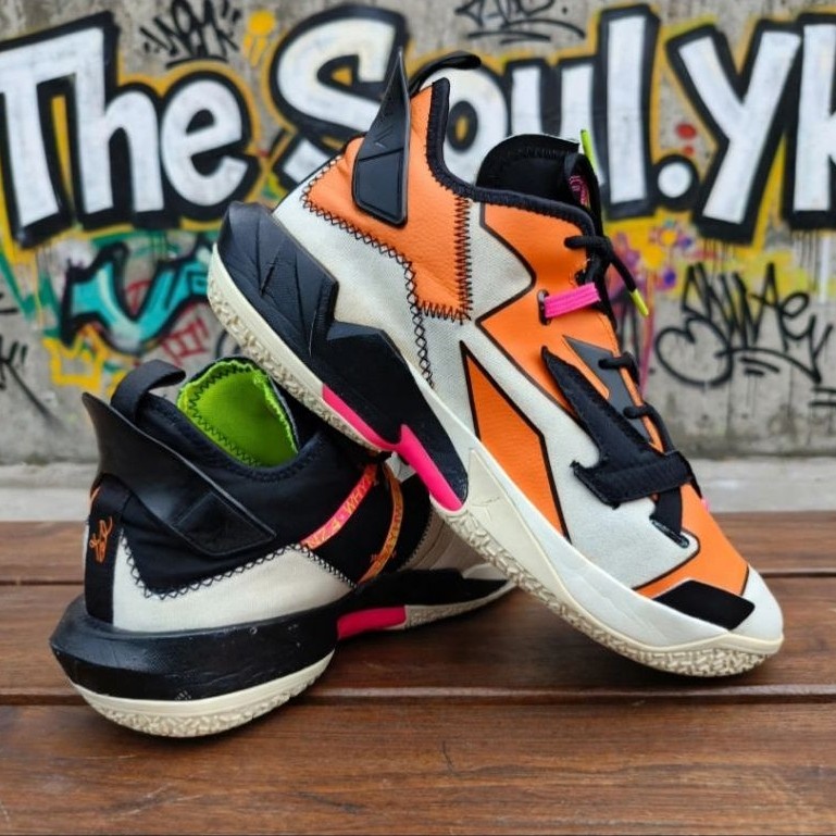 Sepatu Basket AJ Why Not 4 size 46
