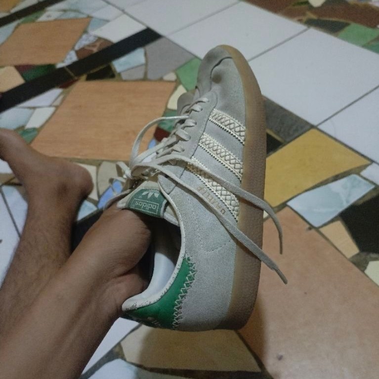 sepatu Adidas gazzele indoor size 38 fit 40 second original