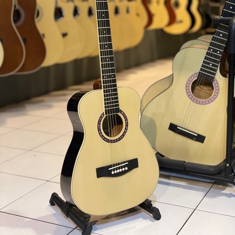 Gitar Akustik 3/4 original Amara bandung