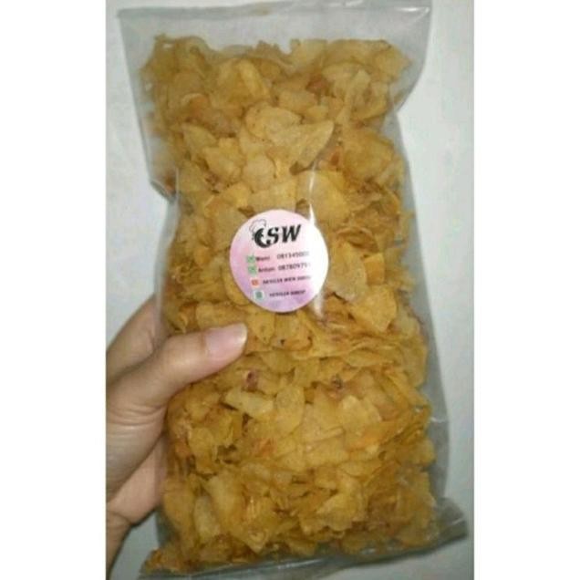 

Makanan Ringan Keripik Kentang Ebi Bawang Goreng Since 1990