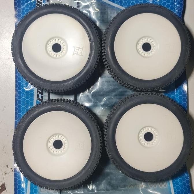 ban rc buggy 1/8 sweep square armor soft, not proline aka