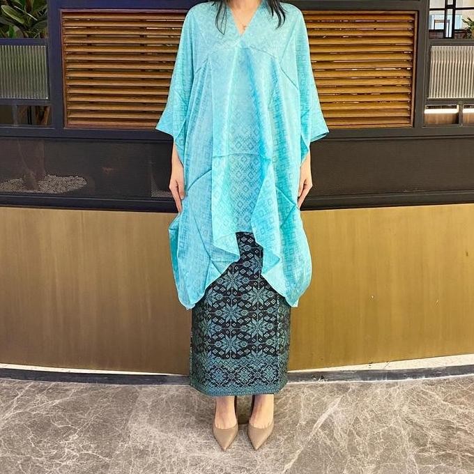 Lausboutique-Tunik Aruna Polos-Seri Daun-Tunik Batik [Hanya Atasan] TW