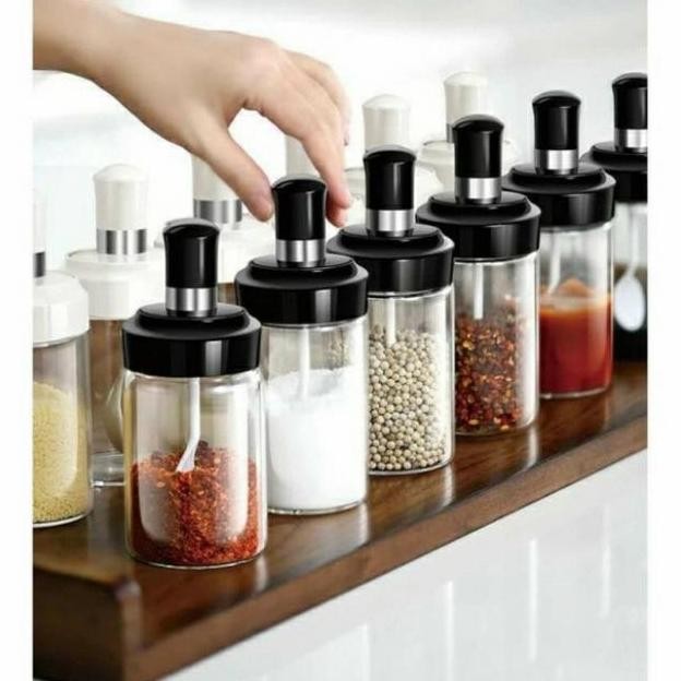 

Toples Bumbu Dari Bahan Kaca Kotak Bumbu Sendok Nempel Di Tutup
