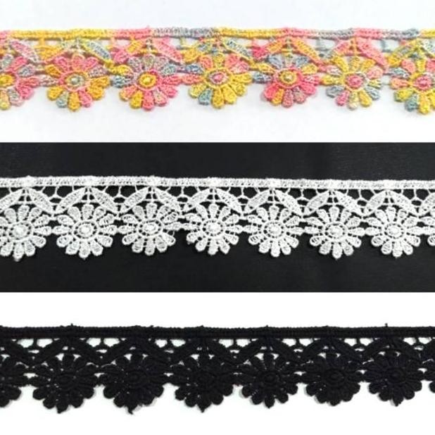 

@@@@] Renda Giper / Gyper Bunga Matahari 52939 (panjang 15 yard - lebar 3,5 cm) Putih