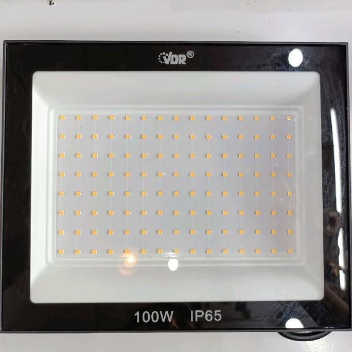 Lampu Sorot 100 Watt Cahaya Kuning Vdr Ip65 / Lampu Tembak 100 Watt Kuning