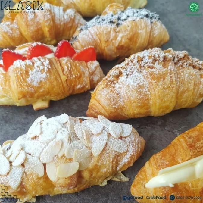 

Croissant isi 3 pcs