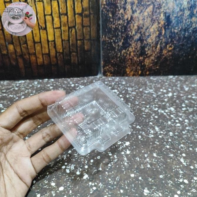 mika tray mochi ( HIRO CH 12 )