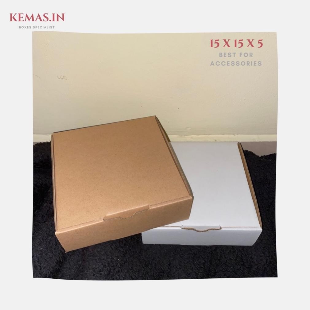 

100 PCS TERMURAH Kardus Die Cut 15x15x5 Karton Box Dus Packaging Hampers Pizza Hijab Kue Roti Polos Murah