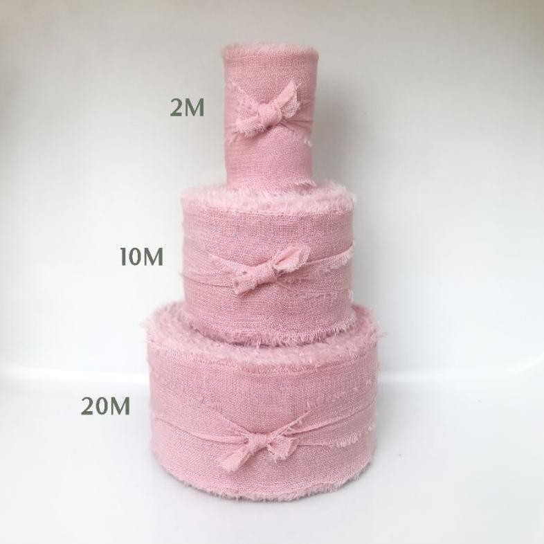 

Hot (Roll Panjang 20M) Katalog 1 Pita Chiffon Fringe Raw Edge Undangan Hampers Th-1