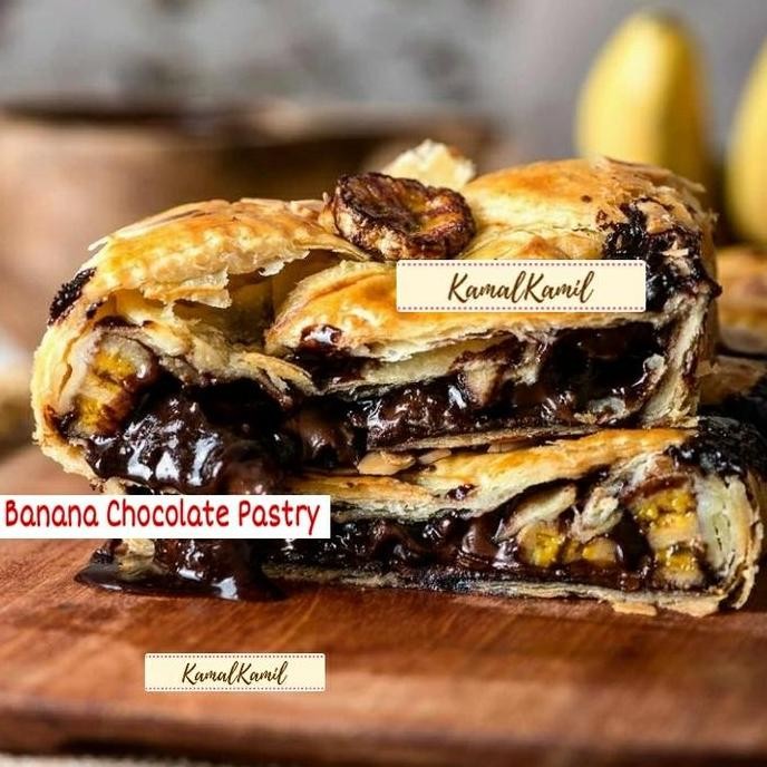 

CANIKOE BANANA CHOCOLATE PASTRY