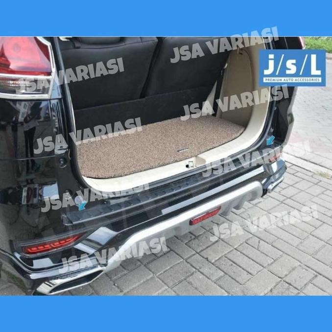 TERLARIS - SILLPLATE BELAKANG XPANDER CROSS 2020 REAR SCUFF PLATE BLACK