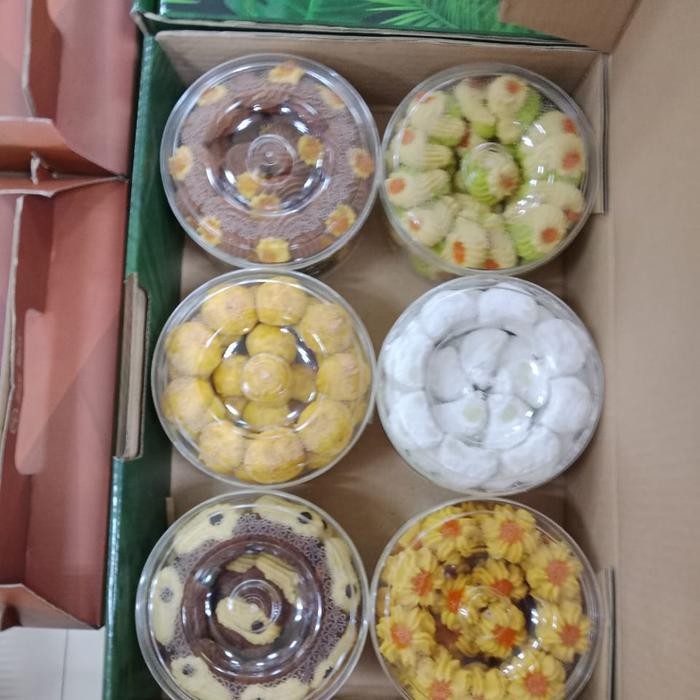 

ES Sari Rasa Hampers Super Premium Platinum- tabung