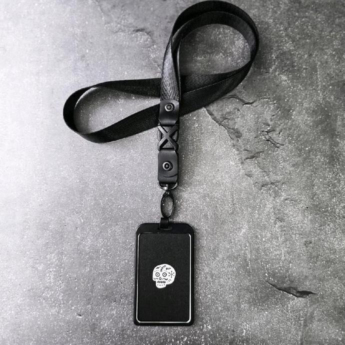 

TERLARIS - URBAN - BDS Lanyard Card Holder