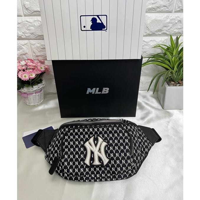 Tas Waistbag Pria MLB NY Yankees Monogram - Black