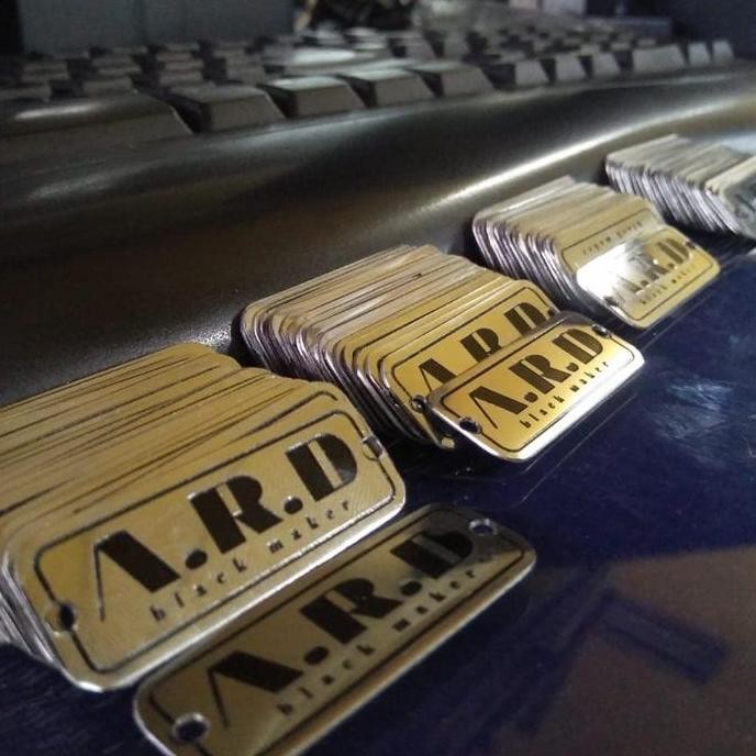 (Good) pembuat label furniture besi / label jilbab / merk kerudung