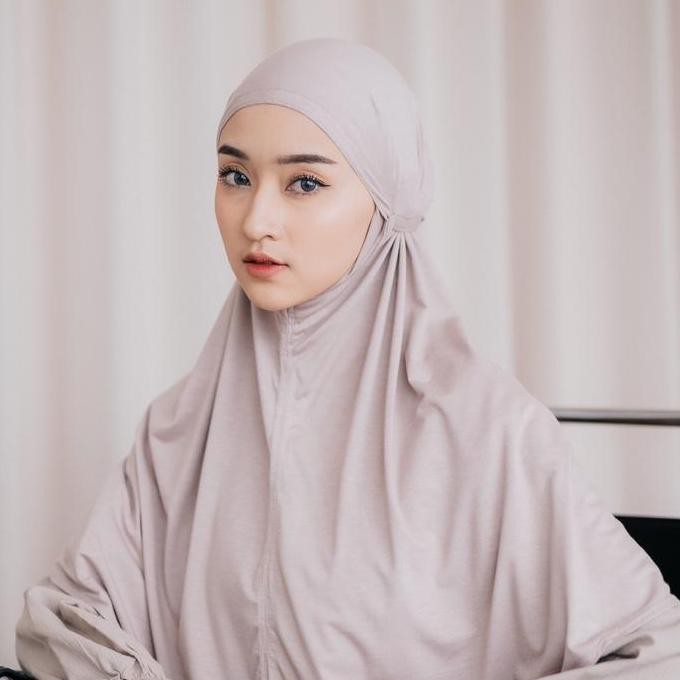 (Good) BERGO KAOS SYARI/BERGO KAOS TALI