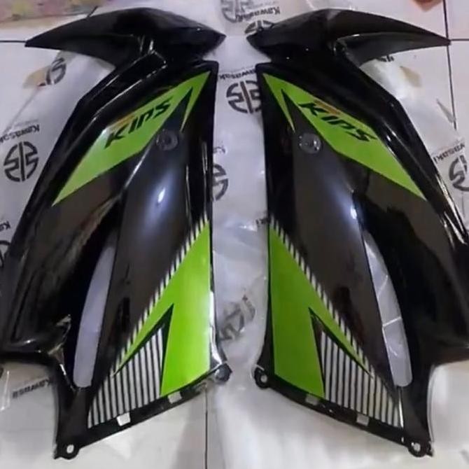 Sepasang fairing sayap Ninja rr new 2014 hijau Original