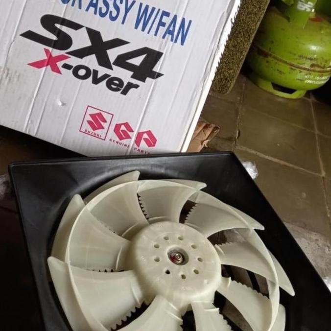 Motor Fan Extra Fan AC Suzuki Swift SX4 X-OVER Xover Neo Baleno Assy
