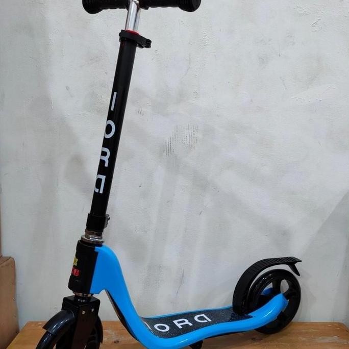 PROMO - Skuter anak scooter roda dua rem belakang dan standar kecil tengah SNI NEW