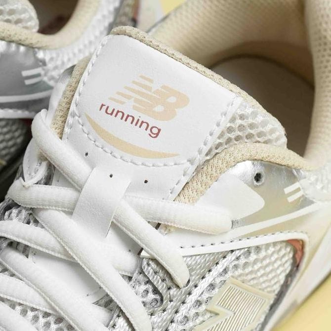 New Balance 530 White Calcium Brown Gs (100% Authentic)