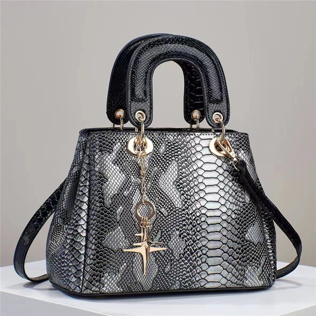New Style Chanel-Inspired Snake Pattern Large Capacity Textured Fashionable High-Quality Single Shou