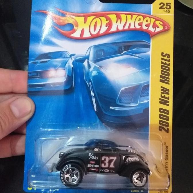 HOT WHEELS PASS N GASSER HITAM BAN GOODYEAR NOT MINT