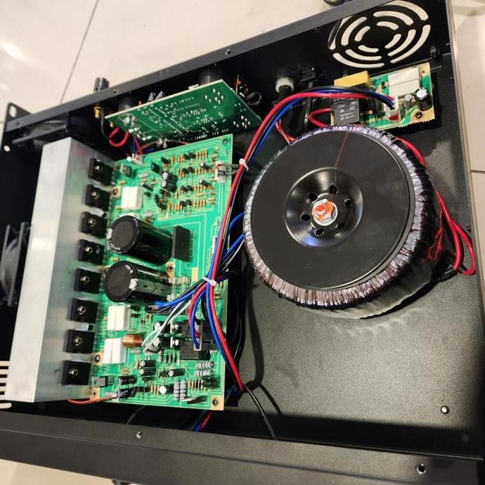 Power Amplifier Firstclass Fc A2200 / Firstclass Fca2200 / Fca 2200