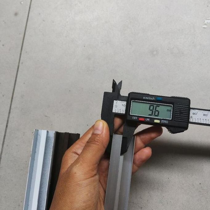 Rell Almunium Pintu Kolong Dapur Bawah dan Pintu Kolong Bawah Tangga Rel lemari Geser sliding  Rel P